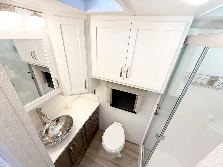 2026 Newmar Grand Star 3444 | Photo 10 of 17