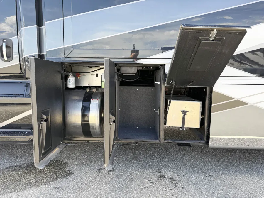 2026 Newmar Supreme Aire 4505 | Photo 31 of 30