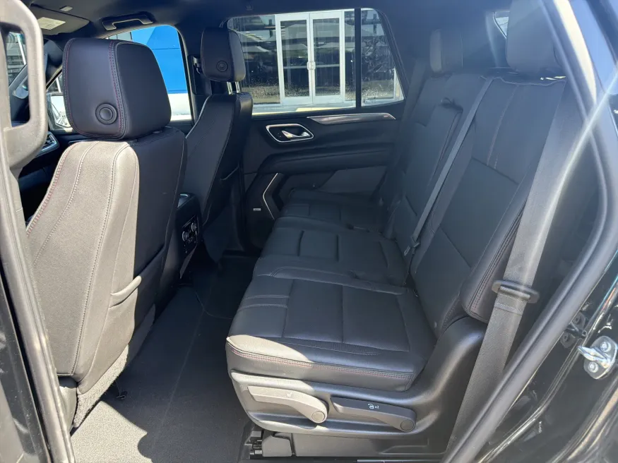 2023 Chevrolet Tahoe RST | Photo 11 of 23