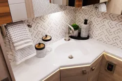 2026 Emerald Luxury Coaches Prevost H3-45 Quad Slide | Thumbnail Photo 11 of 34