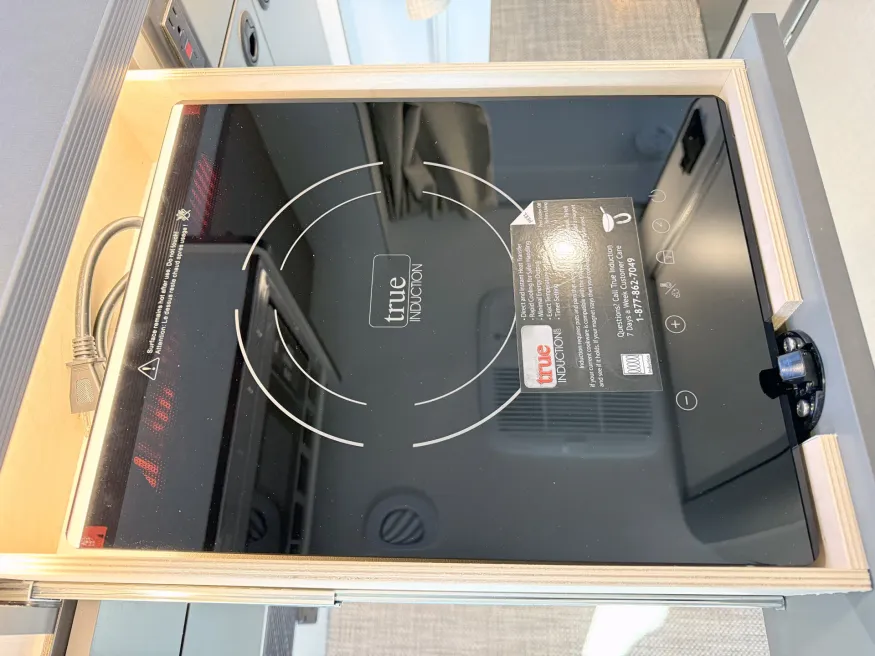 2026 Winnebago EKKO 23B | Photo 10 of 23