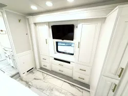 2023 Entegra Coach Cornerstone 45R | Thumbnail Photo 17 of 33