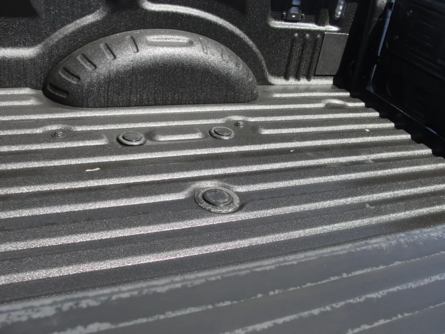 2026 Ford Super Duty F-350 | Photo 17 of 28