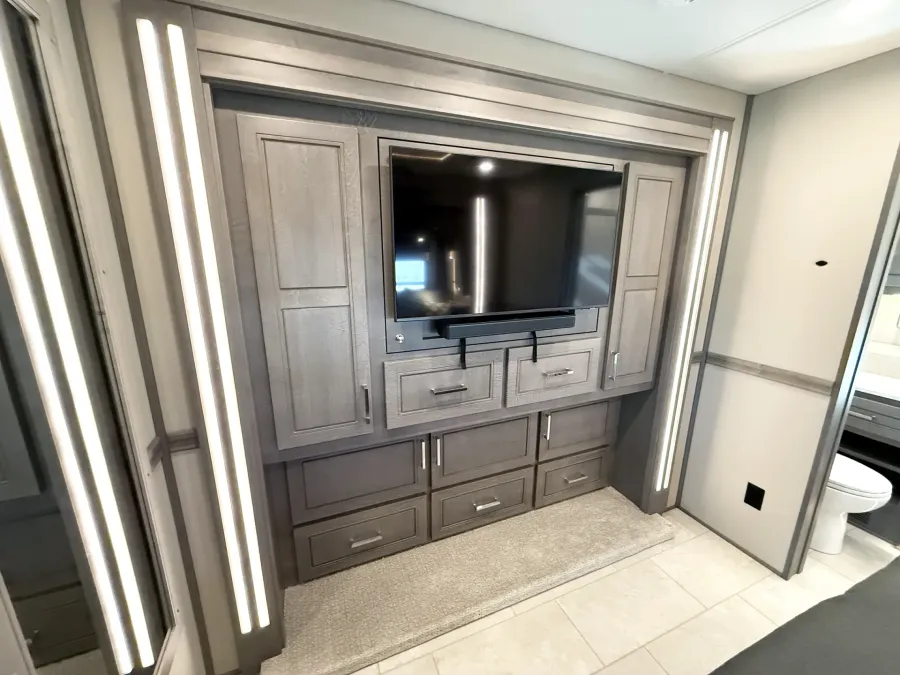 2026 Renegade XL 45 DBM | Photo 16 of 31