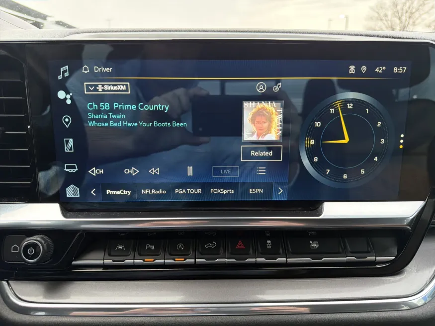 2024 Chevrolet Silverado 1500 High Country | Photo 15 of 19