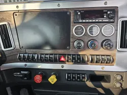 2022 Western Star 49X | Thumbnail Photo 11 of 16