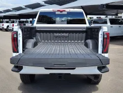 2025 GMC Sierra 2500HD AT4 | Thumbnail Photo 15 of 30