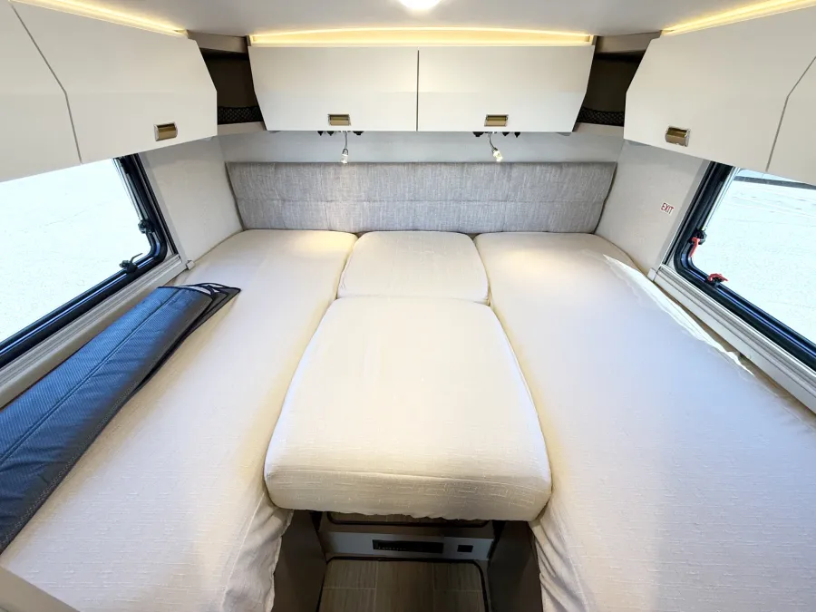 2027 Winnebago Navion 24R | Photo 13 of 22