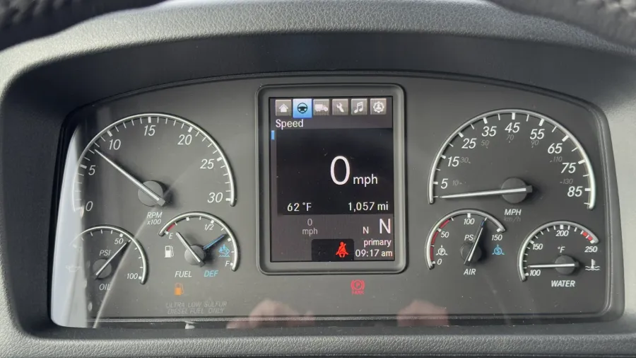 2026 Freightliner M2 106 | Photo 13 of 19