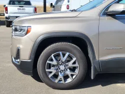 2023 GMC Acadia SLT | Thumbnail Photo 5 of 25