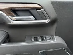 2026 Chevrolet Silverado 1500 LT | Thumbnail Photo 11 of 19