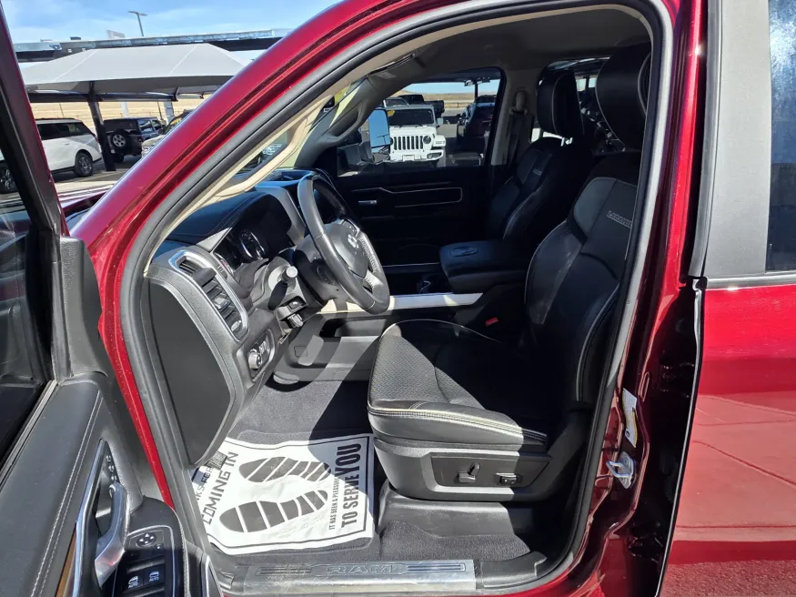 2022 RAM 3500 Laramie | Photo 9 of 24