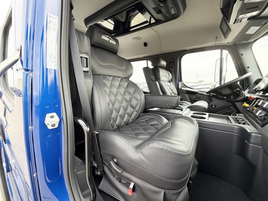 2025 Freightliner M2 106 Plus Summit Hauler | Photo 22 of 24