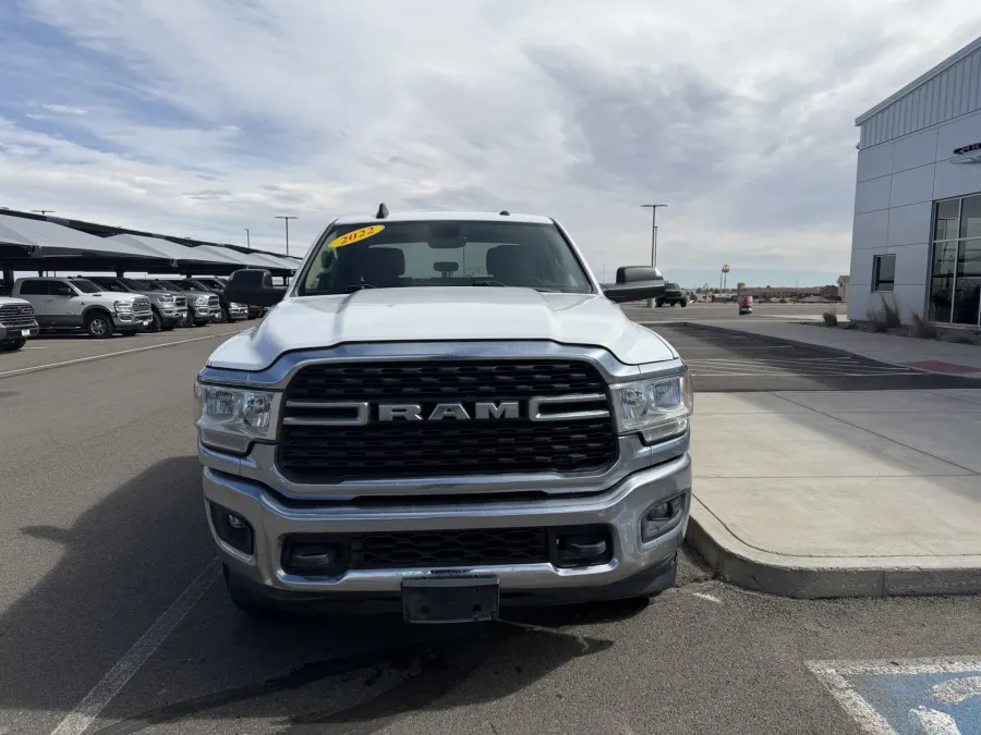 2022 RAM 2500 Big Horn | Photo 2 of 18