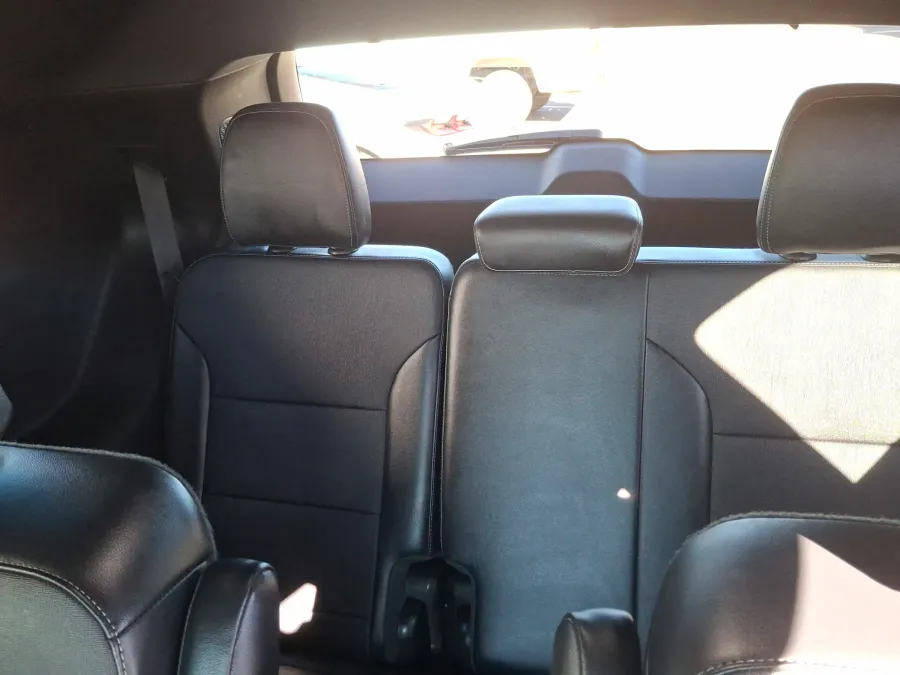 2025 Buick Enclave Preferred | Photo 9 of 18