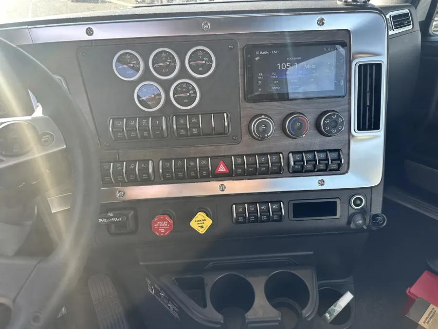 2026 Western Star 49X | Photo 11 of 14