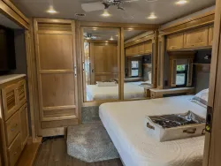 2022 Tiffin Allegro Red 33AA | Thumbnail Photo 24 of 40