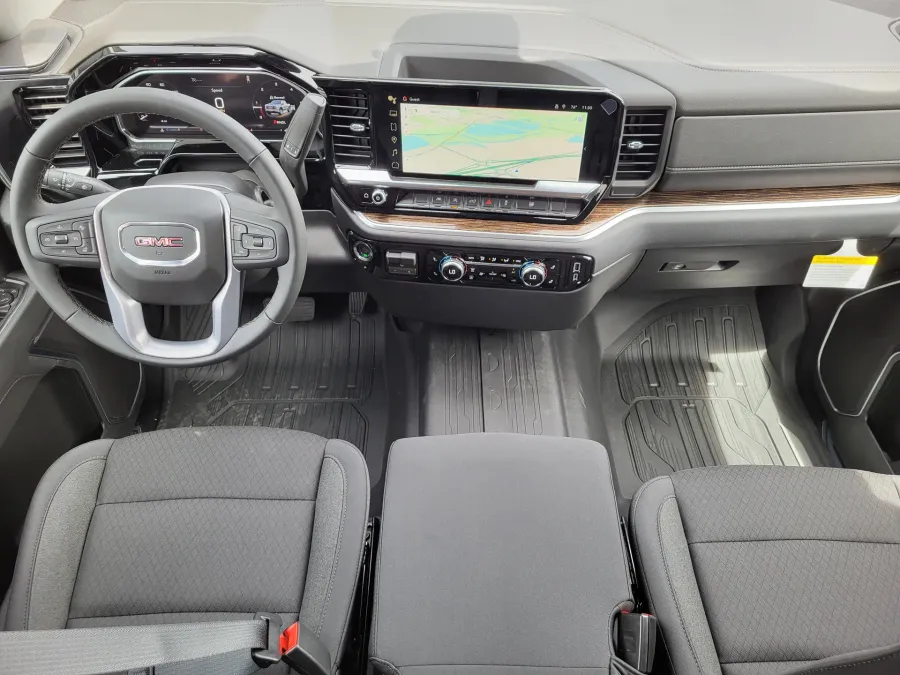 2026 GMC Sierra 1500 Elevation | Photo 20 of 24