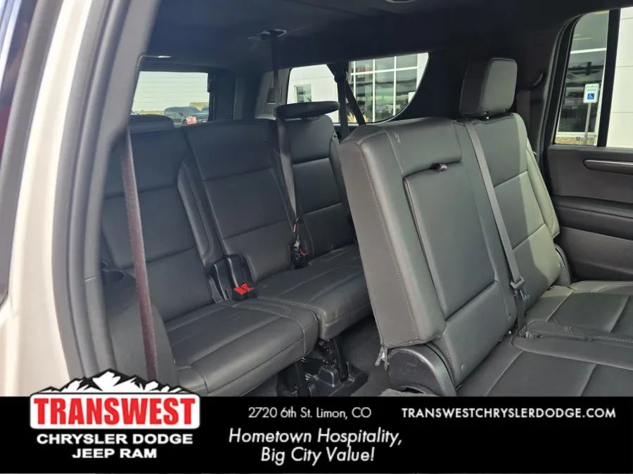 2025 Chevrolet Suburban Z71 | Photo 20 of 32