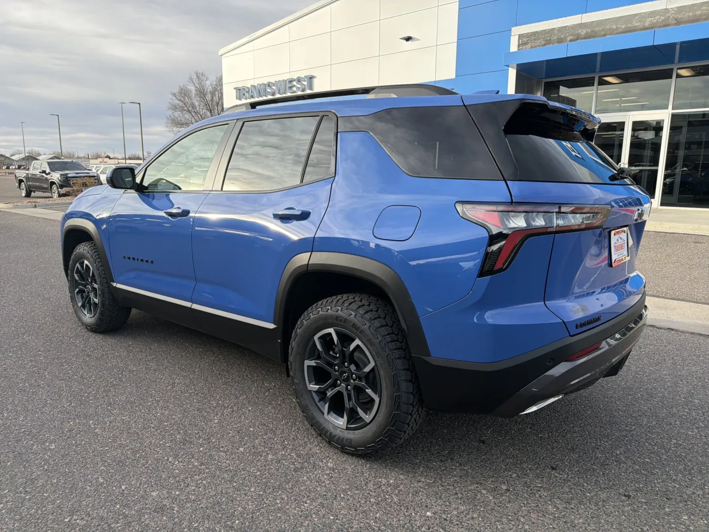 2026 Chevrolet Equinox FWD Activ | Photo 2 of 20