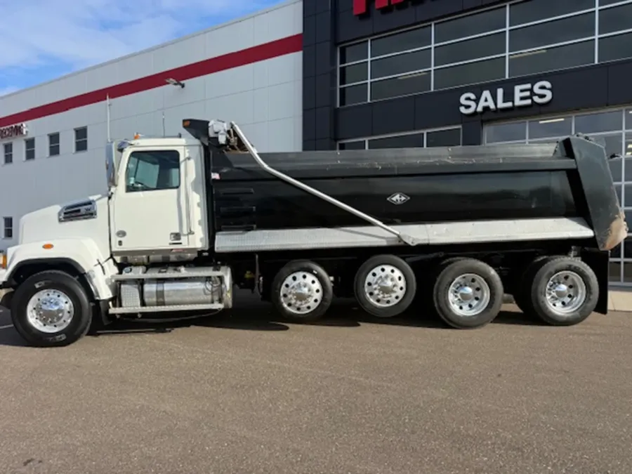 2020 Western Star 4700SF | Photo 3 of 14