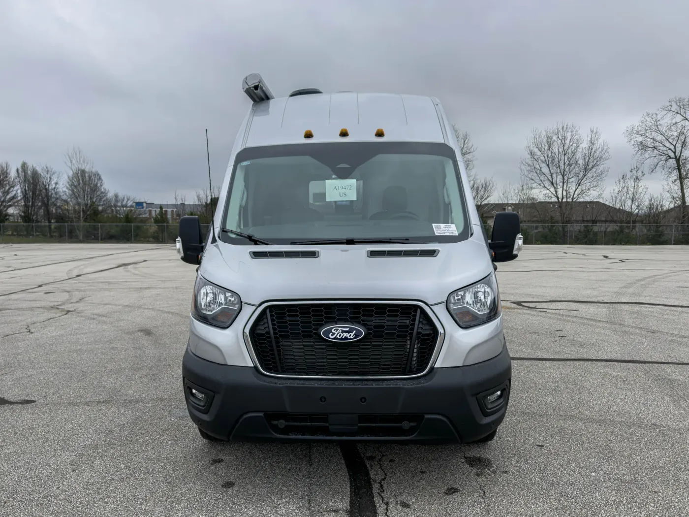 2026 Pleasure-way Ontour 2.2 AWD | Photo 4 of 21