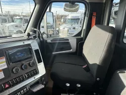 2026 Western Star 47X | Thumbnail Photo 9 of 18