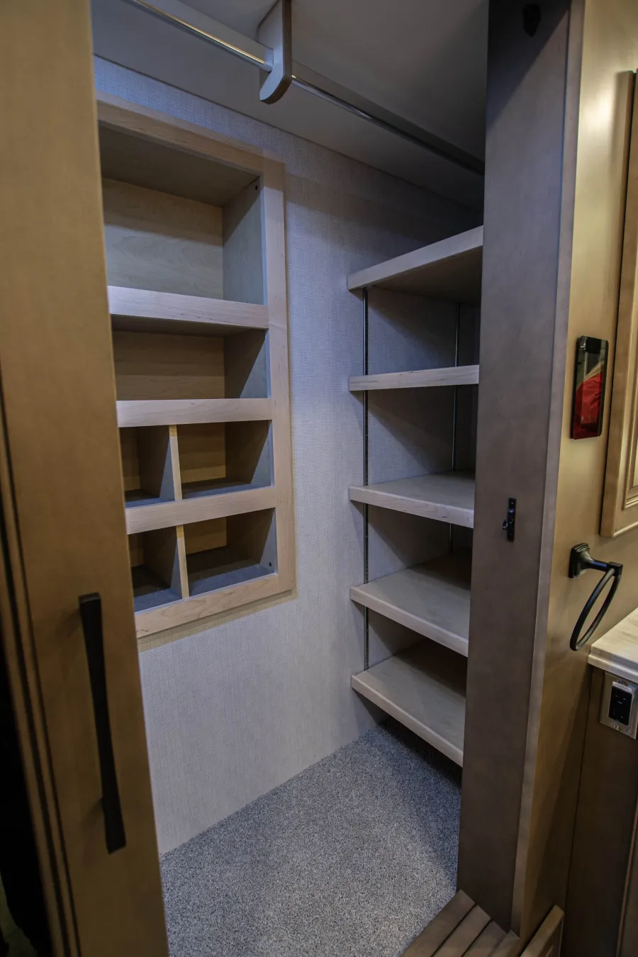 2026 Newmar London Aire 4551 | Photo 33 of 40