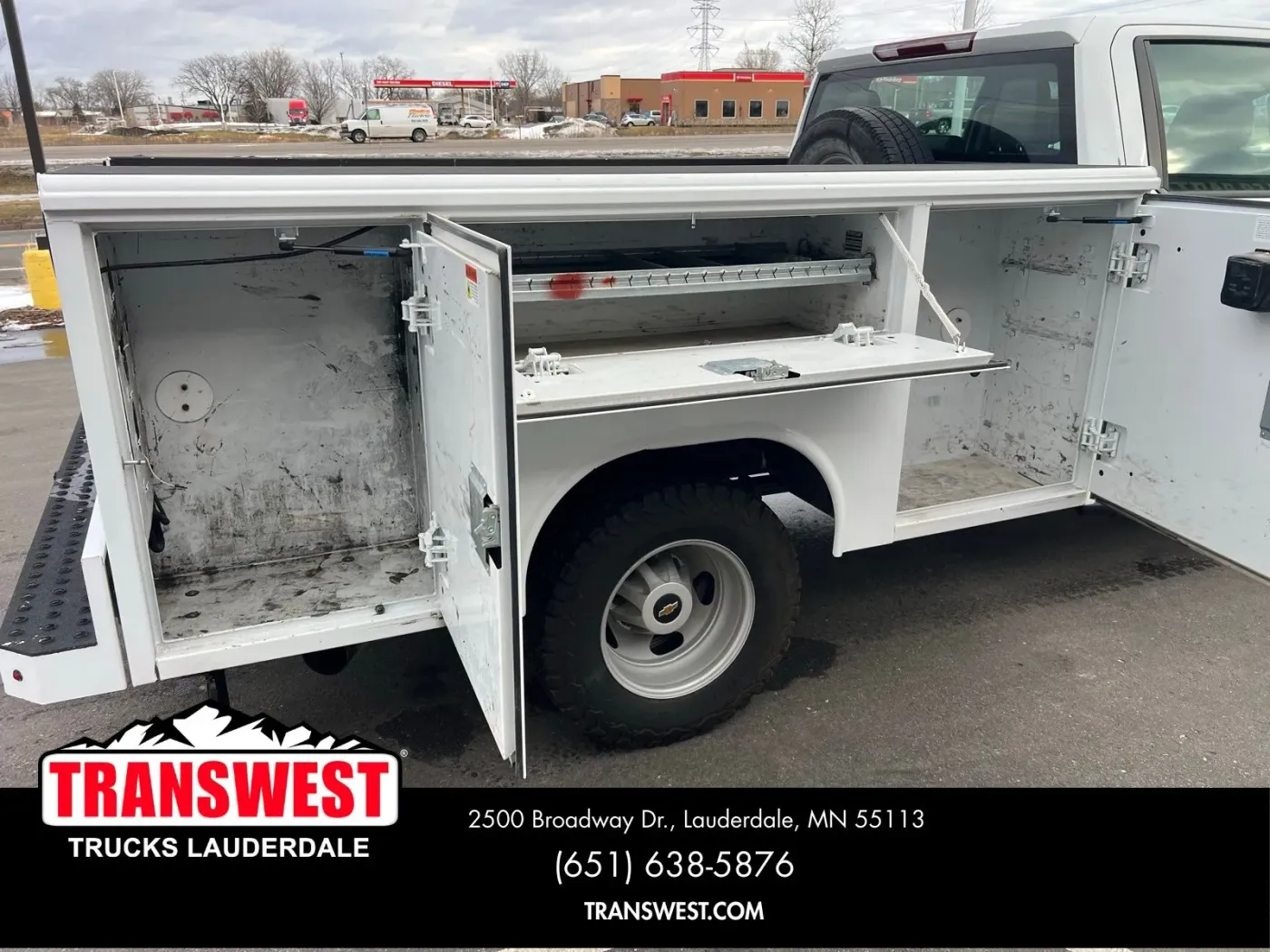 2023 Chevrolet Silverado 3500HD Work Truck | Photo 4 of 20