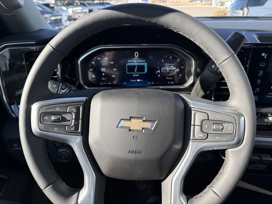 2026 Chevrolet Silverado 2500HD LT | Photo 17 of 19