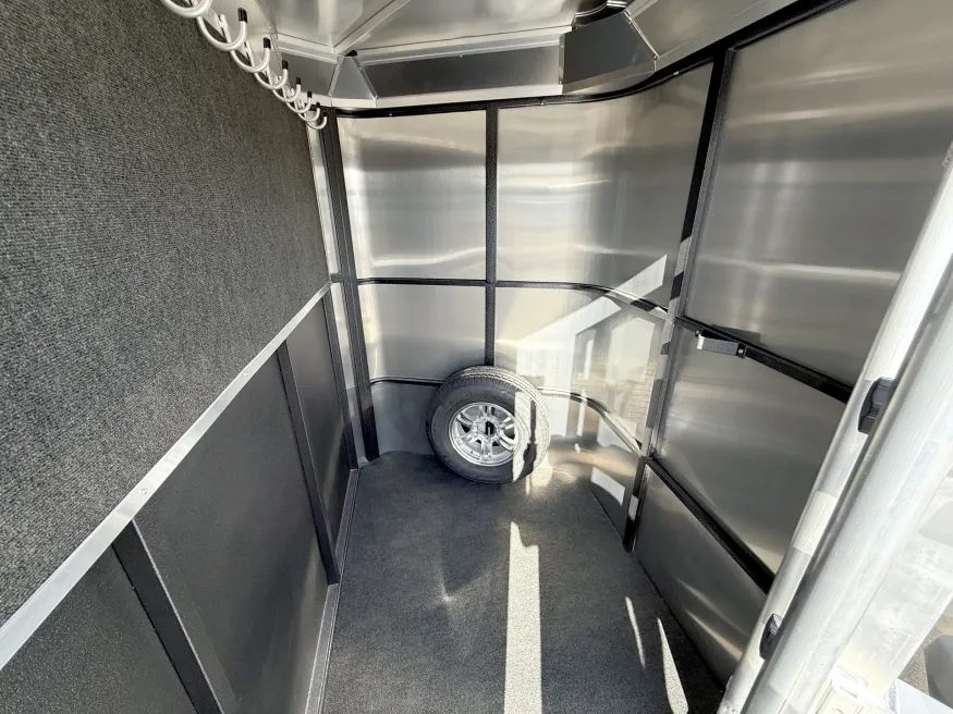 2025 Logan Coach Bullseye 3HBP | Photo 5 of 13