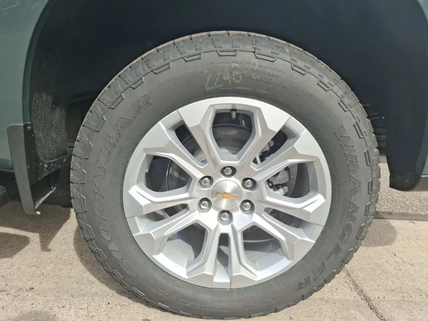 2026 Chevrolet Silverado 1500 LTZ | Photo 8 of 20