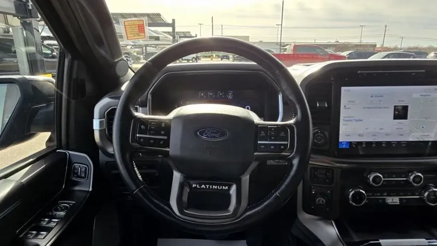 2024 Ford F-150 | Photo 19 of 35