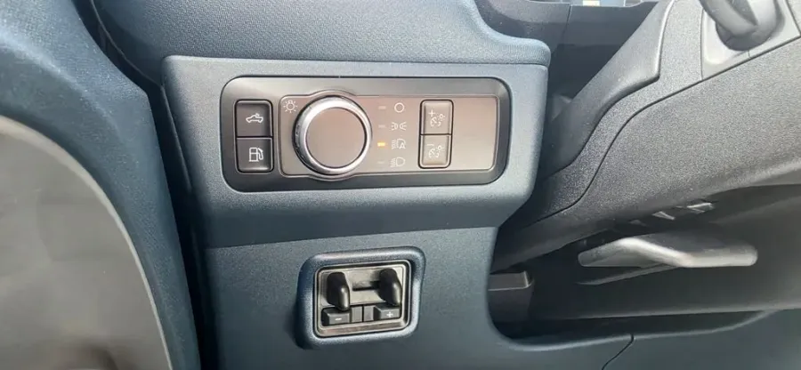 2026 Ford Maverick | Photo 13 of 29