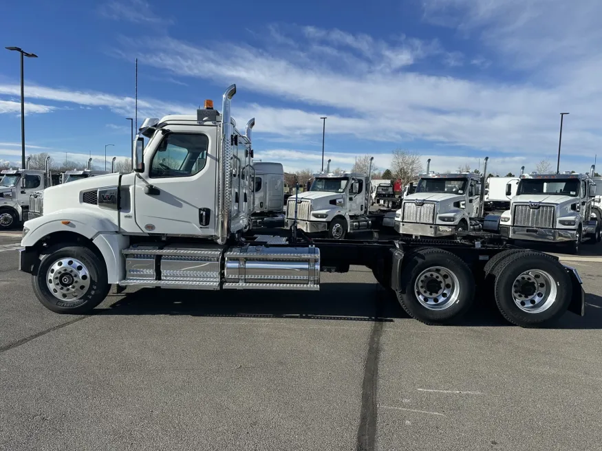 2026 Western Star 49X | Photo 8 of 14