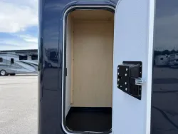 2026 Newmar Freedom Aire 2515 | Thumbnail Photo 30 of 32