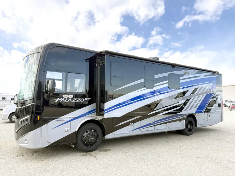 2025 Thor Palazzo GT 33.6 | Photo 21 of 30