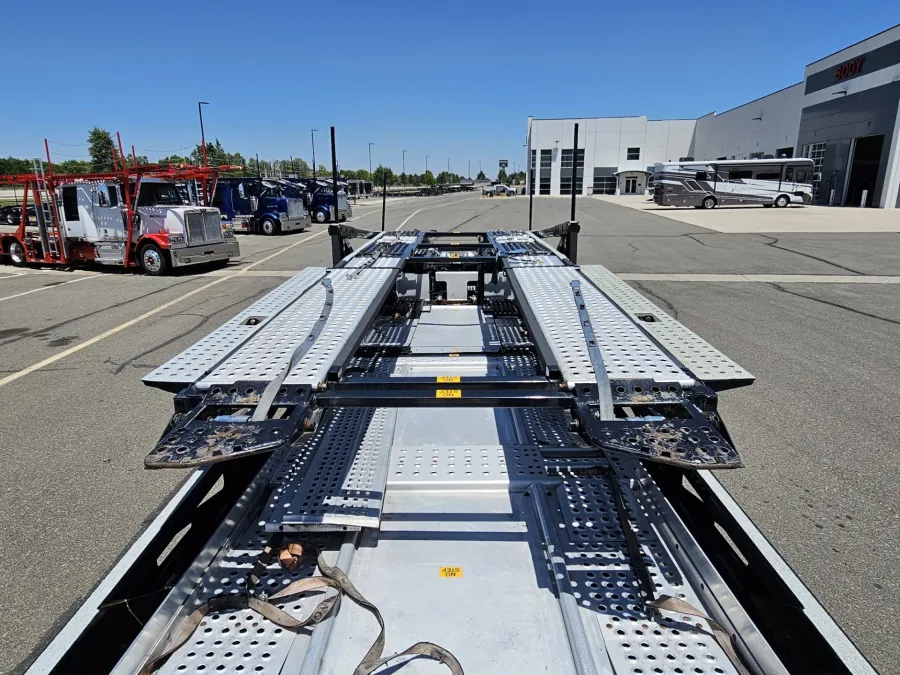 2021 Western Star 4900FA | Photo 22 of 28