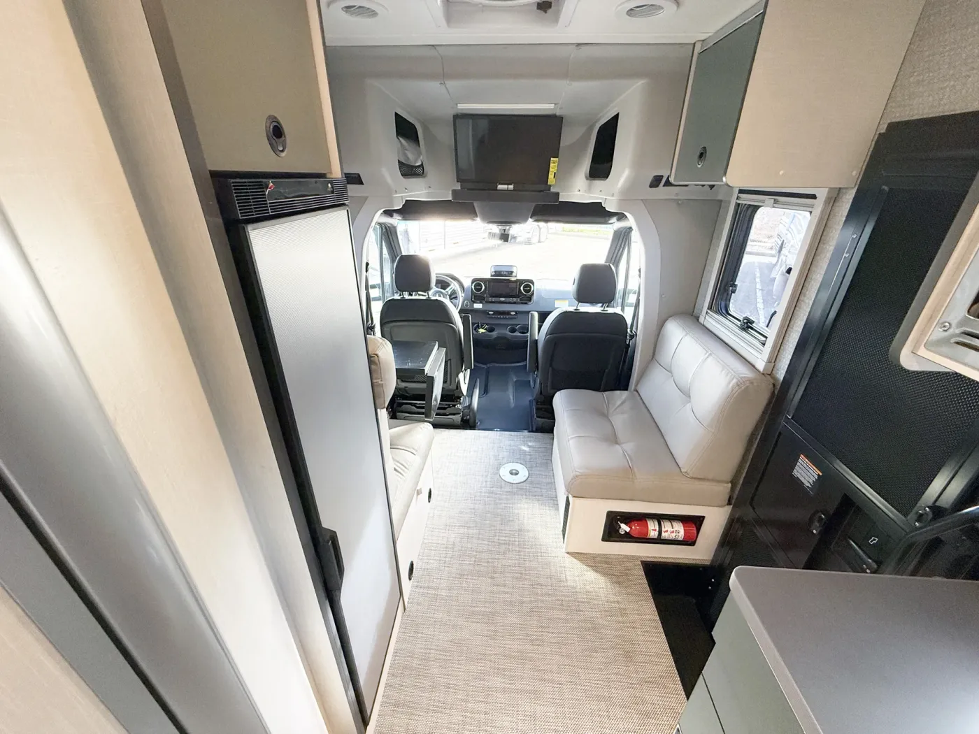 2026 Winnebago EKKO 23B | Photo 4 of 24