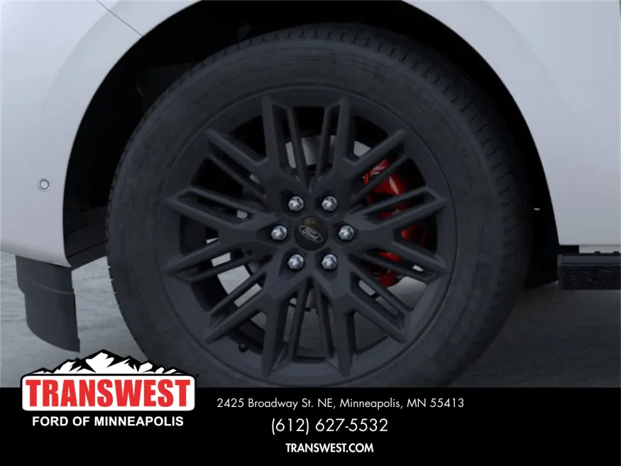 2025 Ford Expedition Max Platinum | Photo 18 of 23