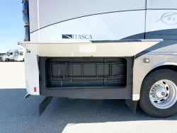 2012 Itasca Ellipse 42QD | Thumbnail Photo 27 of 32