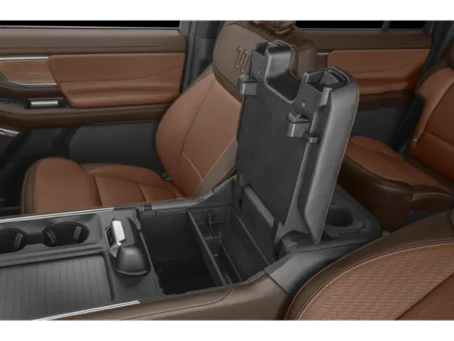 2025 Ford Expedition Max | Photo 10 of 13