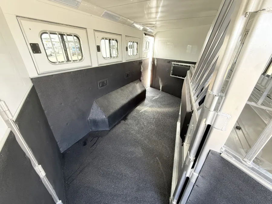 2026 Cimarron Norstar 4HLQ | Photo 26 of 30