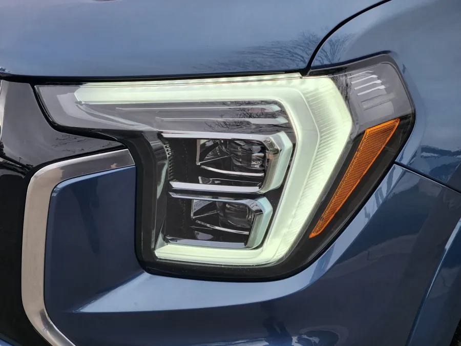 2026 GMC Terrain Denali | Photo 6 of 24