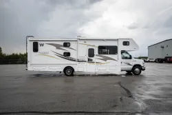 2014 Winnebago Access 31J | Thumbnail Photo 3 of 38