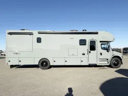 2026 Renegade Valencia 36SB | Thumbnail Photo 3 of 25