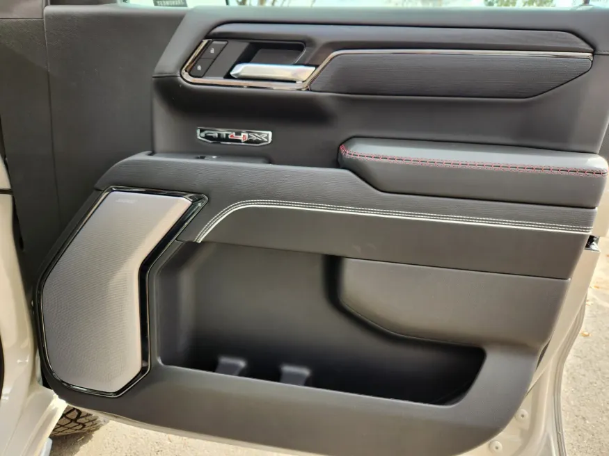 2026 GMC Sierra 1500 AT4X | Photo 16 of 30