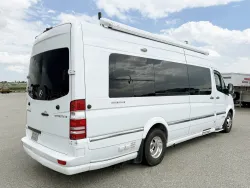 2016 Airstream Interstate EXT Lounge | Thumbnail Photo 13 of 20