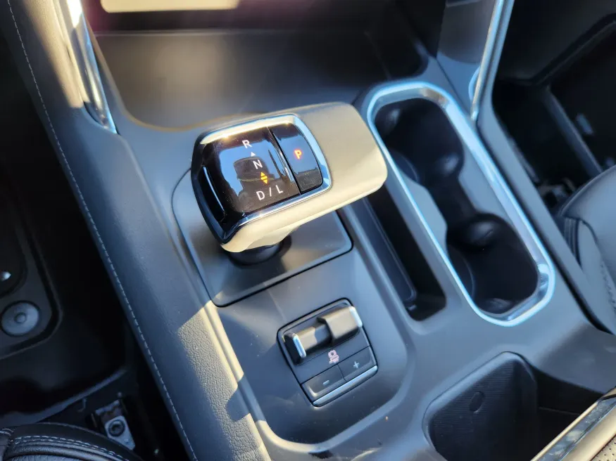 2026 GMC Sierra 1500 Denali | Photo 27 of 31