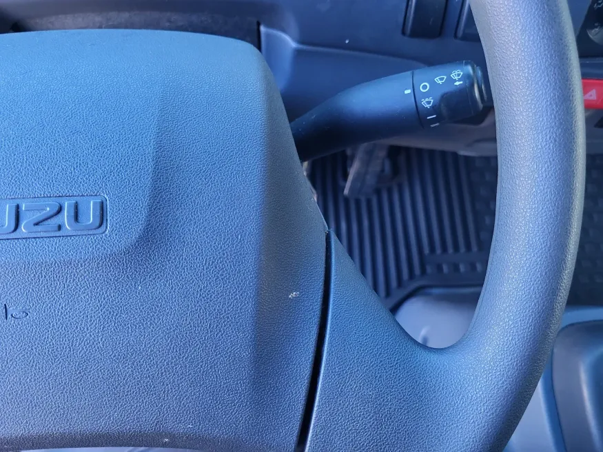 2018 Isuzu NPR-HD | Photo 12 of 17